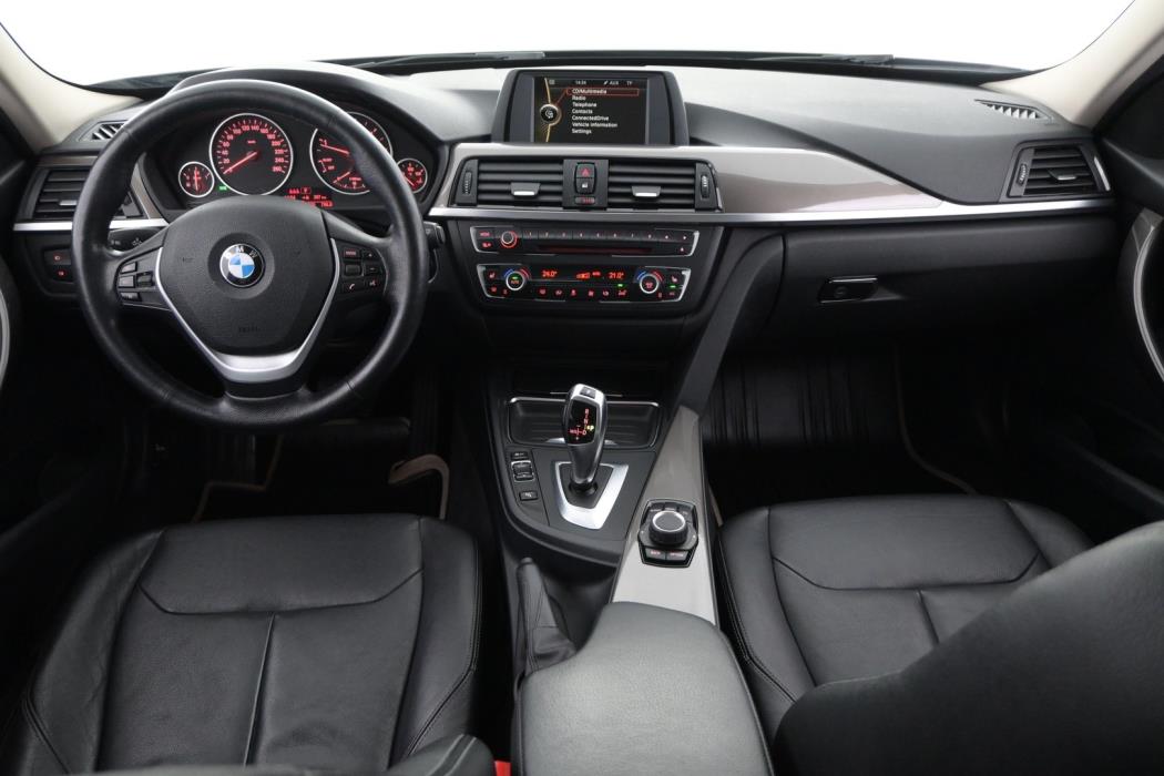 BMW 320 2013