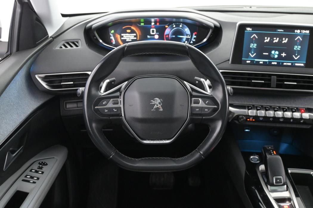 PEUGEOT 5008 2019