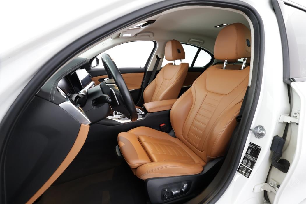 BMW 320 2019