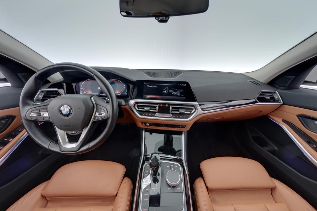 BMW 320 2019