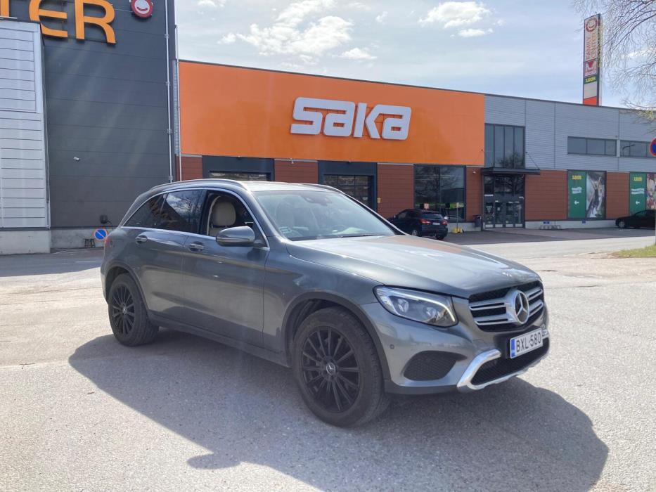 MERCEDES-BENZ GLC 2018