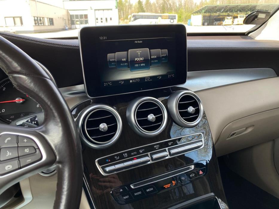 MERCEDES-BENZ GLC 2018