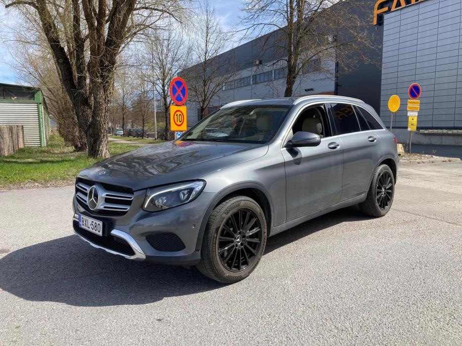 MERCEDES-BENZ GLC 2018