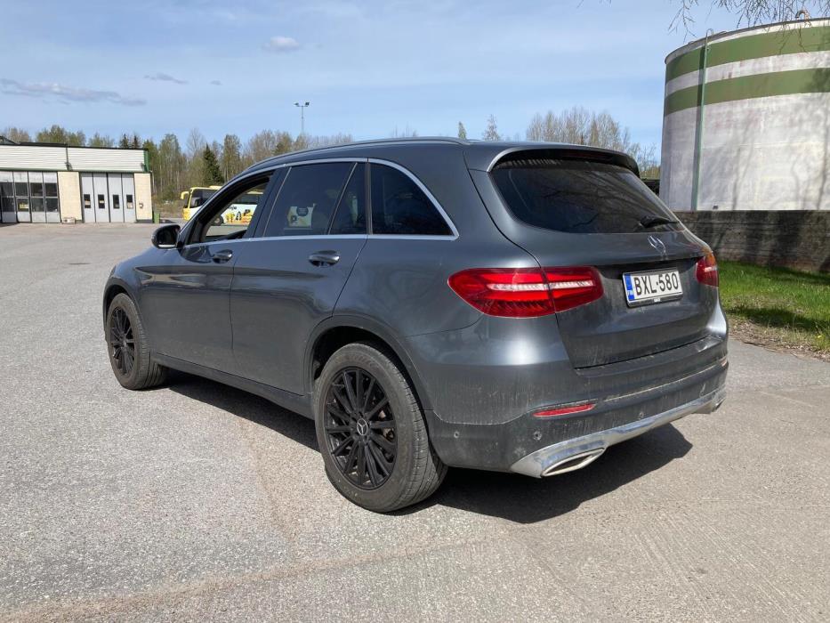 MERCEDES-BENZ GLC 2018