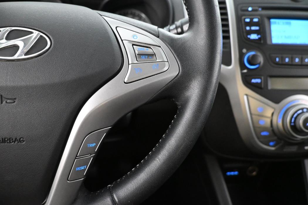 HYUNDAI ix20 2012