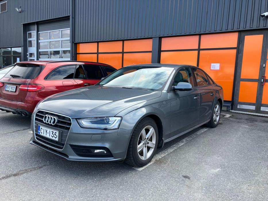 AUDI A4 2013