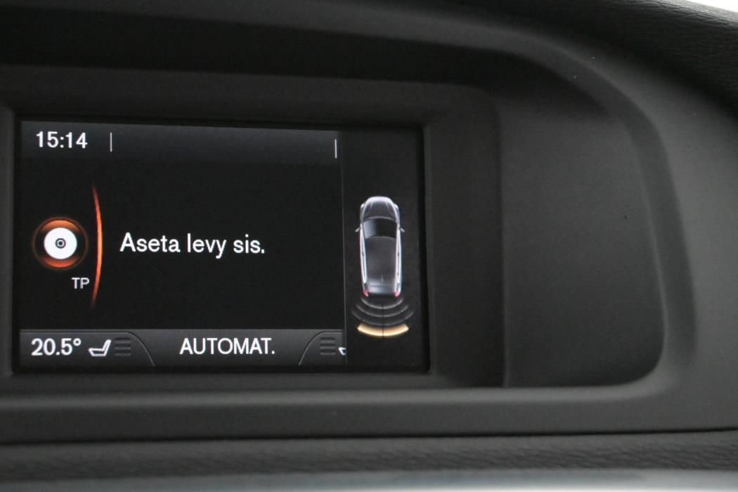 VOLVO V40 2017