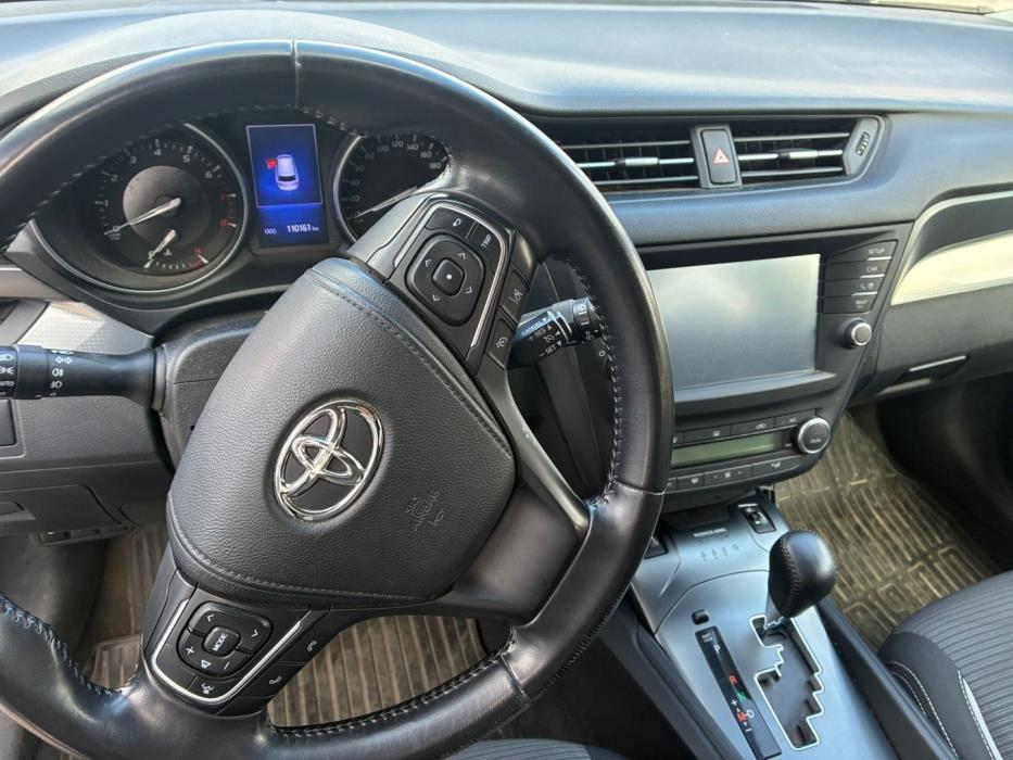 TOYOTA Avensis 2018