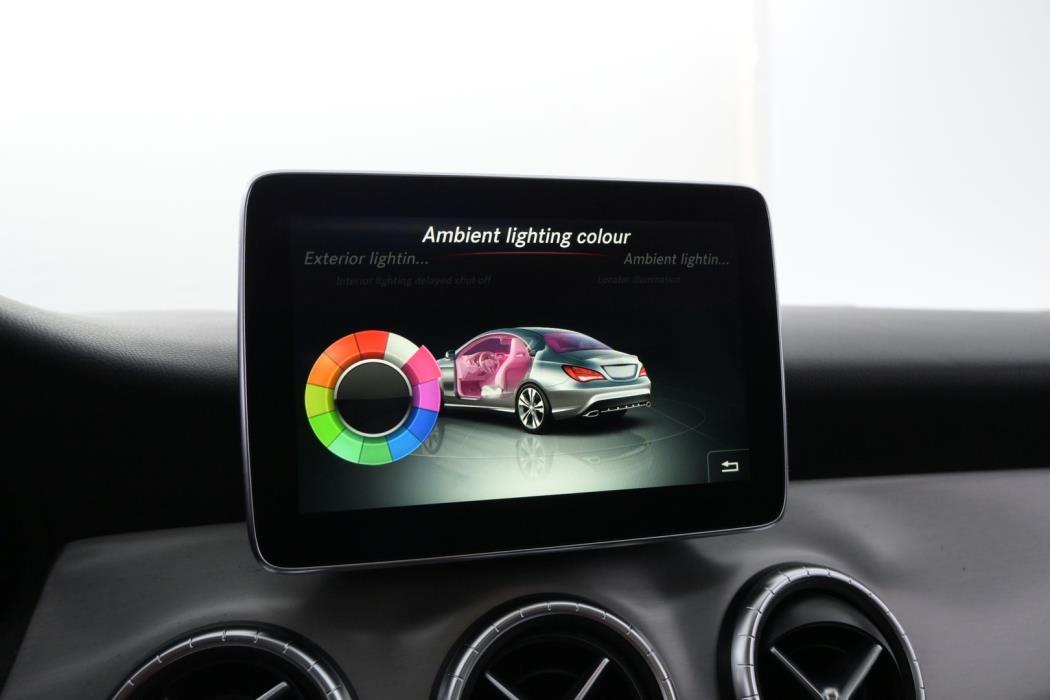 MERCEDES-BENZ CLA 2015