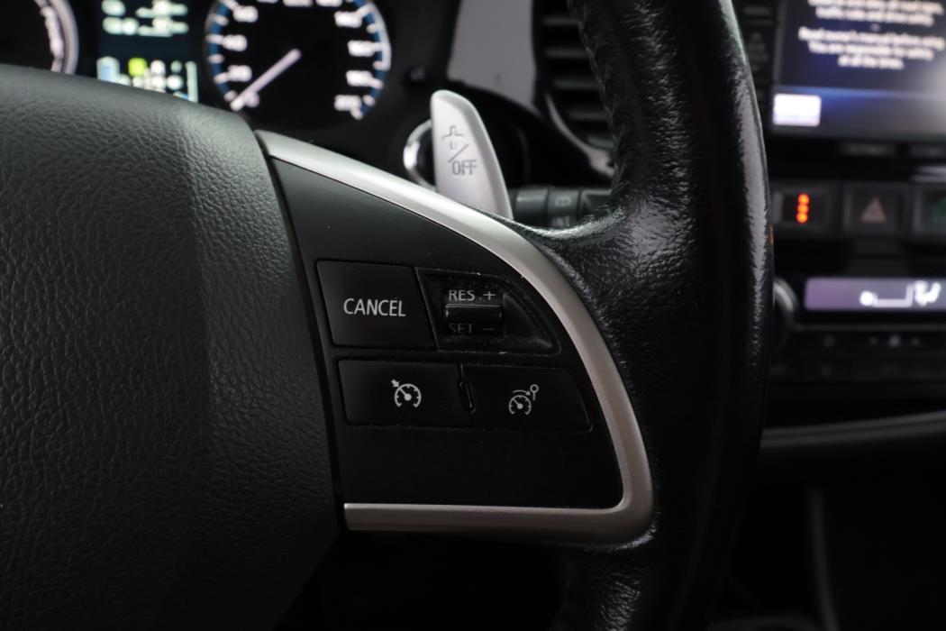 MITSUBISHI Outlander 2014