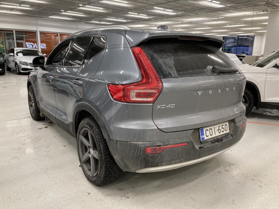 VOLVO XC40 2018