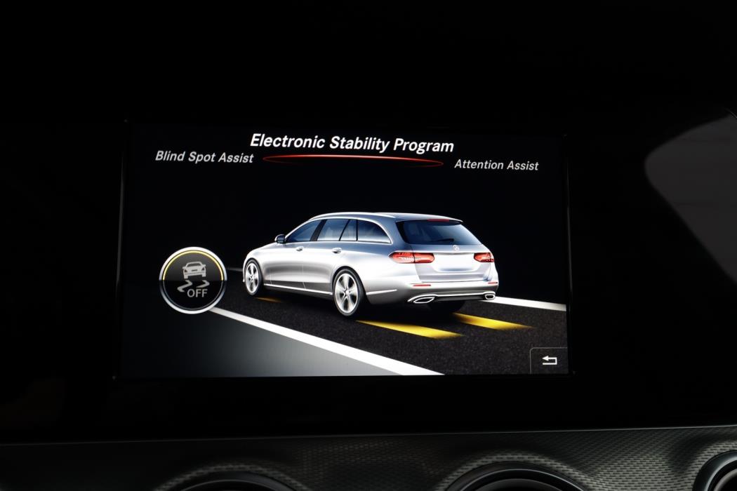 MERCEDES-BENZ E 2018