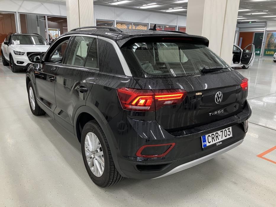 VOLKSWAGEN T-Roc 2024