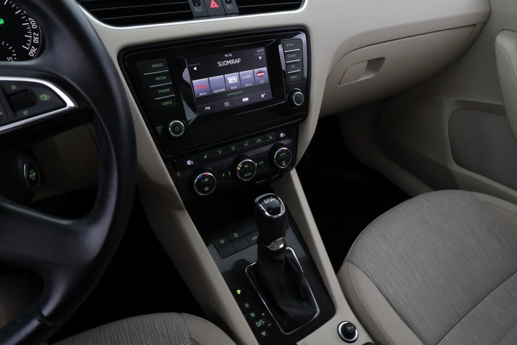 SKODA Octavia 2015