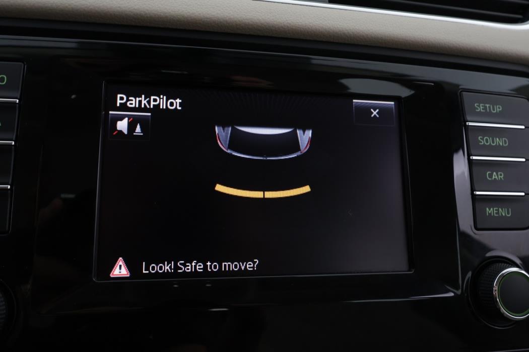SKODA Octavia 2015