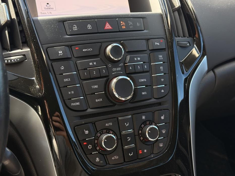 OPEL Astra 2015