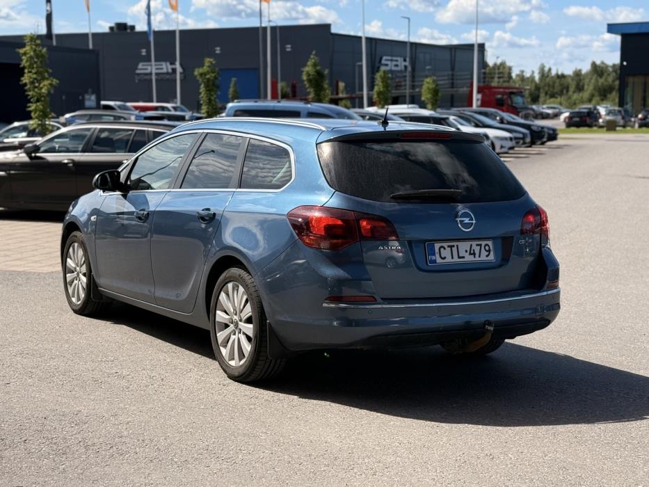 OPEL Astra 2015