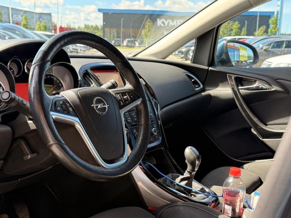 OPEL Astra 2015