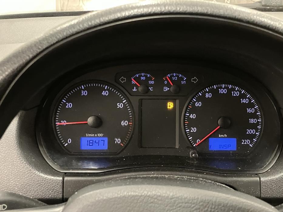 VOLKSWAGEN Polo 2006