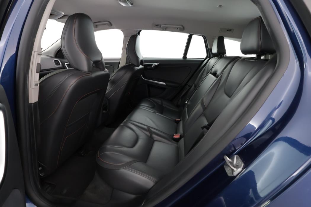 VOLVO V60 2014