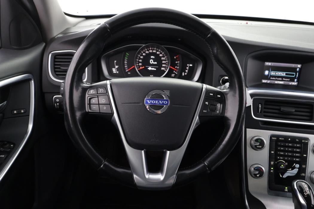 VOLVO V60 2014