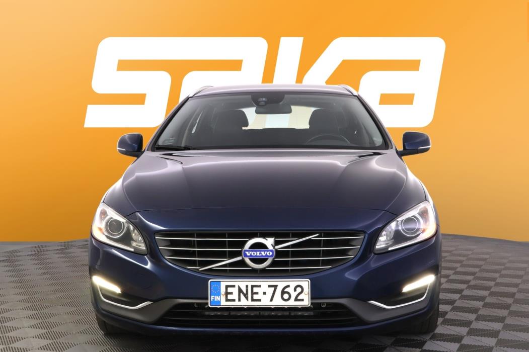 VOLVO V60 2014