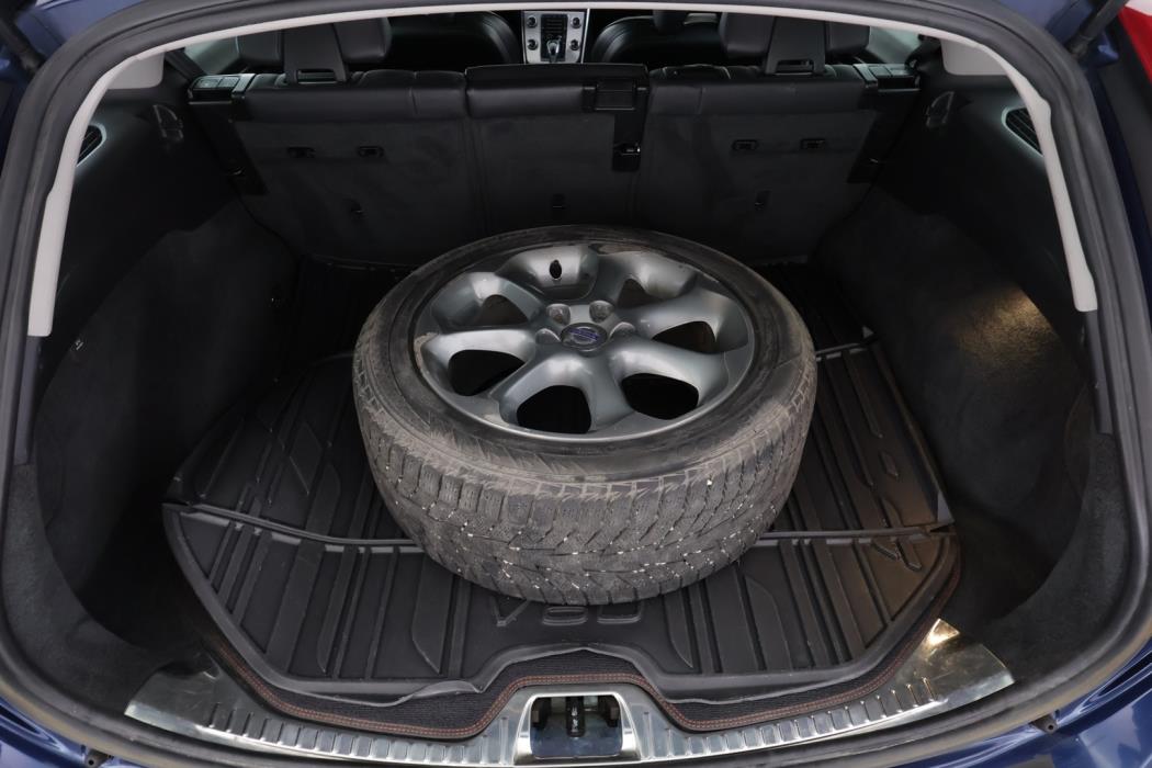 VOLVO V60 2014