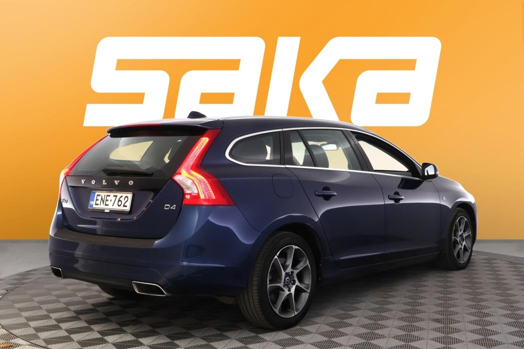 VOLVO V60 2014