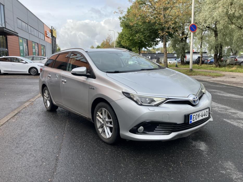 TOYOTA Auris 2018