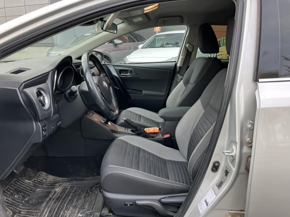 TOYOTA Auris 2018