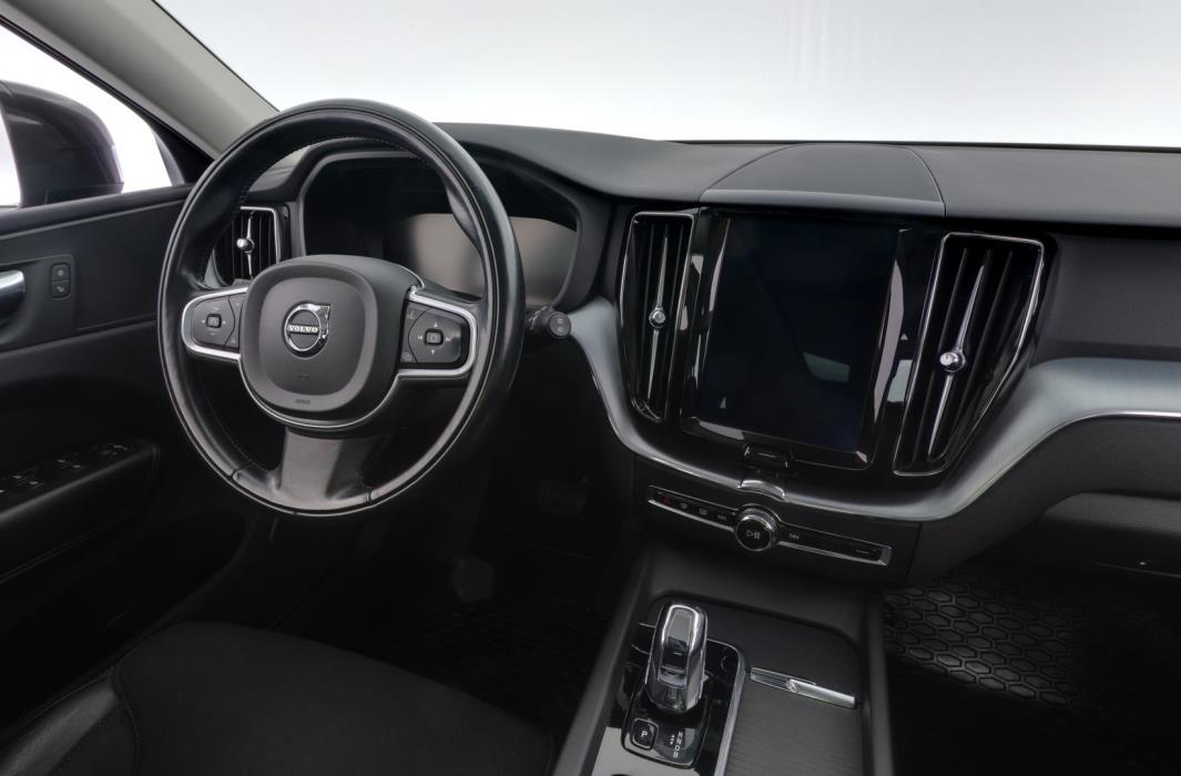 VOLVO XC60 2018