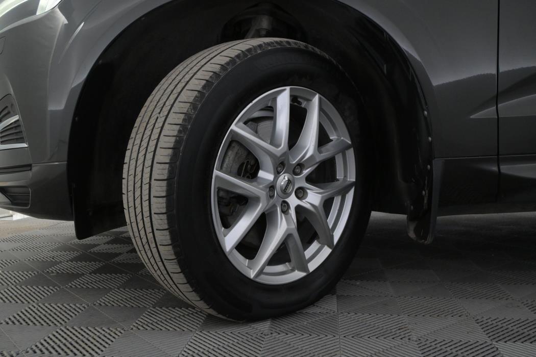 VOLVO XC60 2018