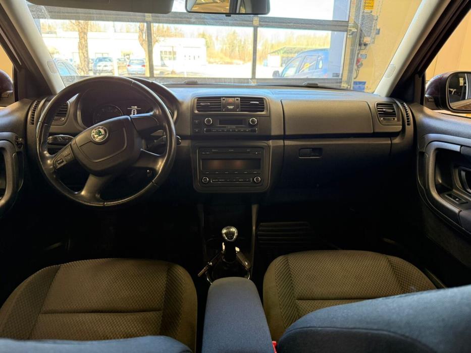 SKODA Fabia 2011