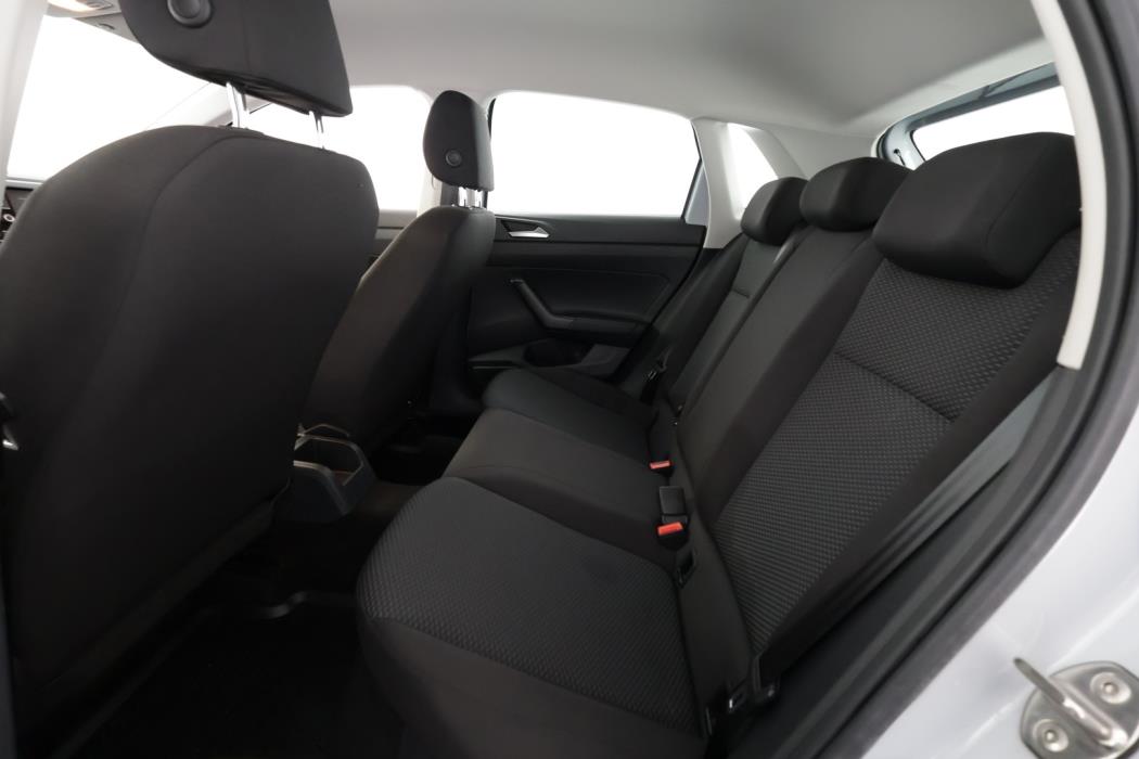 VOLKSWAGEN Polo 2018