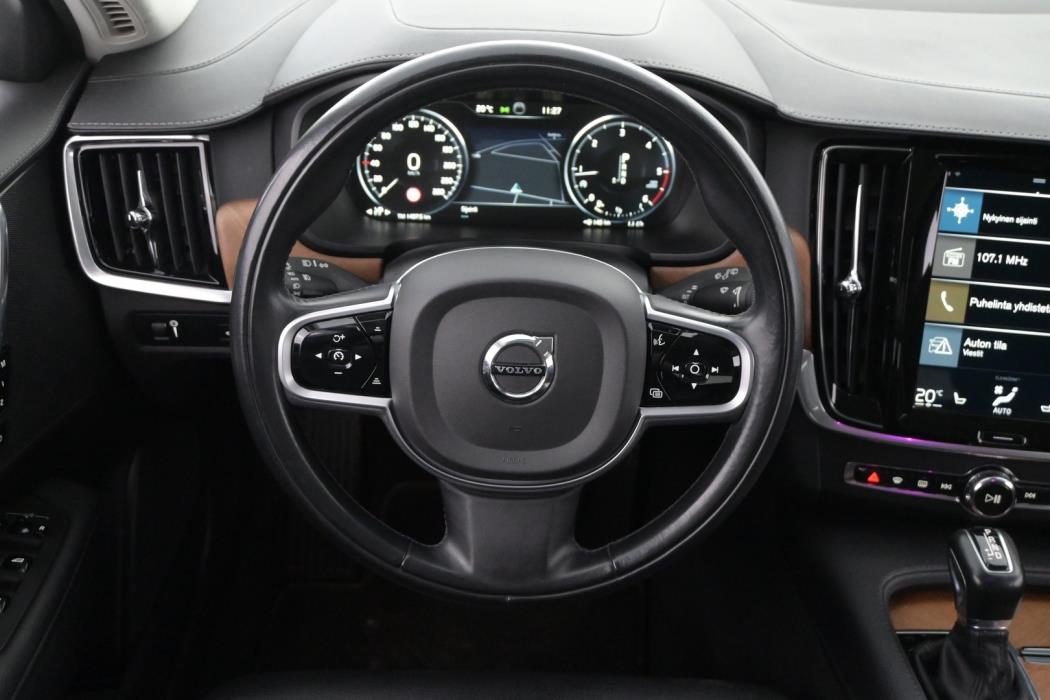 VOLVO V90 2019