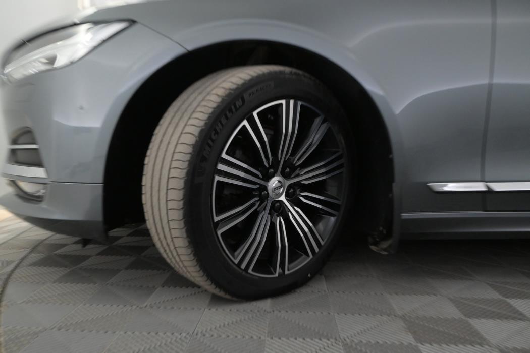 VOLVO V90 2019