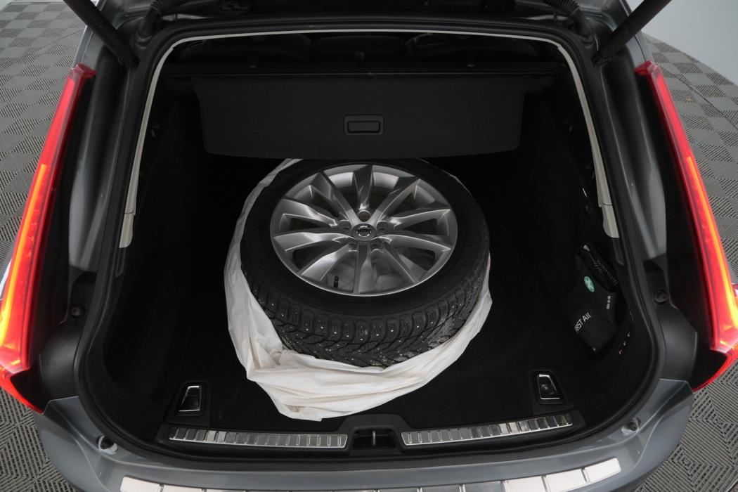VOLVO V90 2019