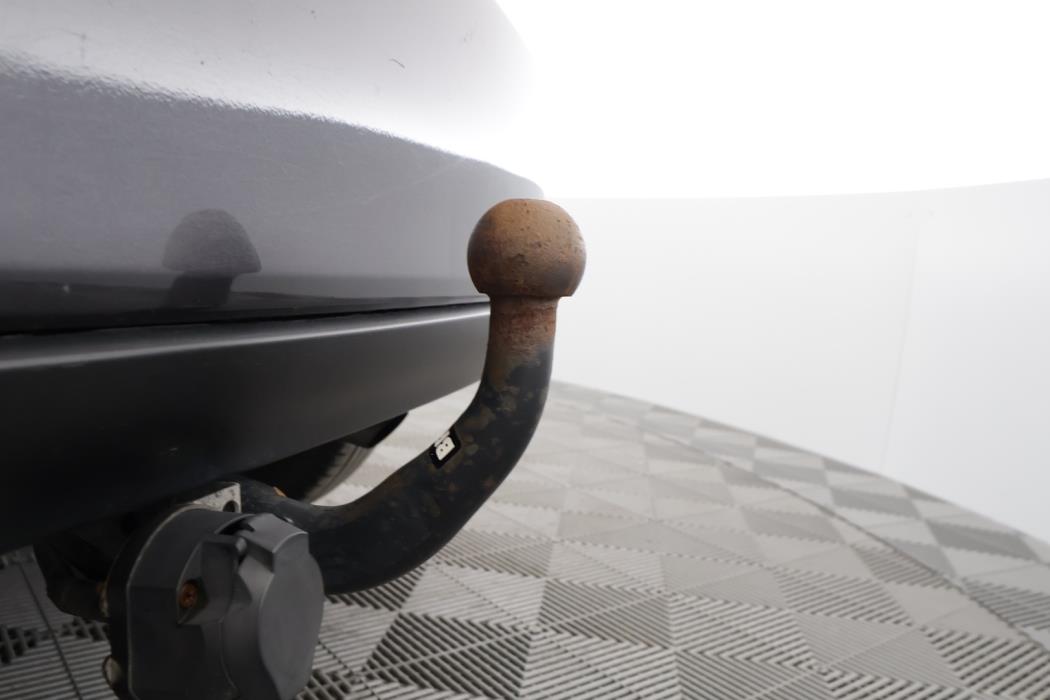 TOYOTA Yaris 2019