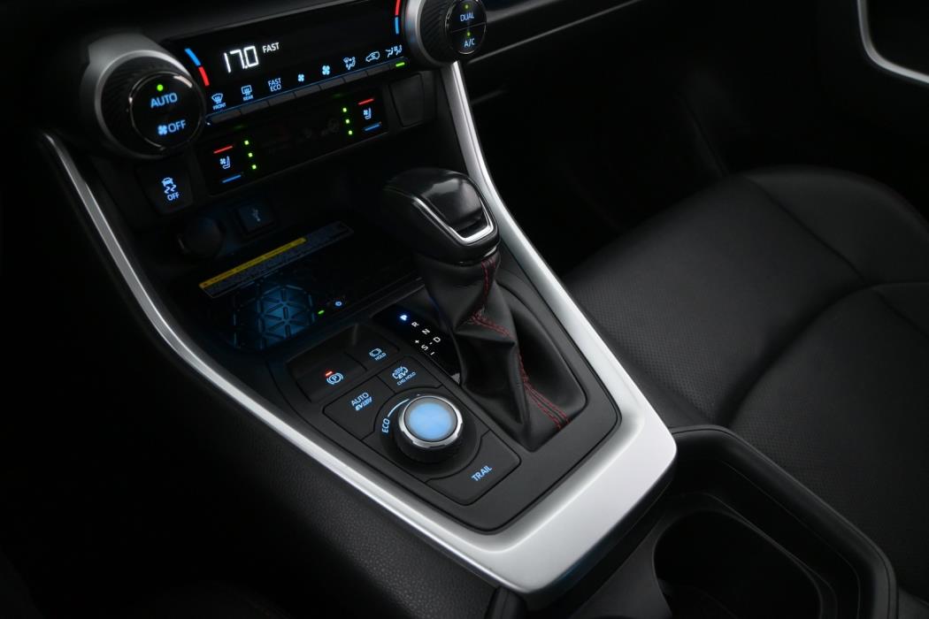 TOYOTA RAV4 Plug-in 2020
