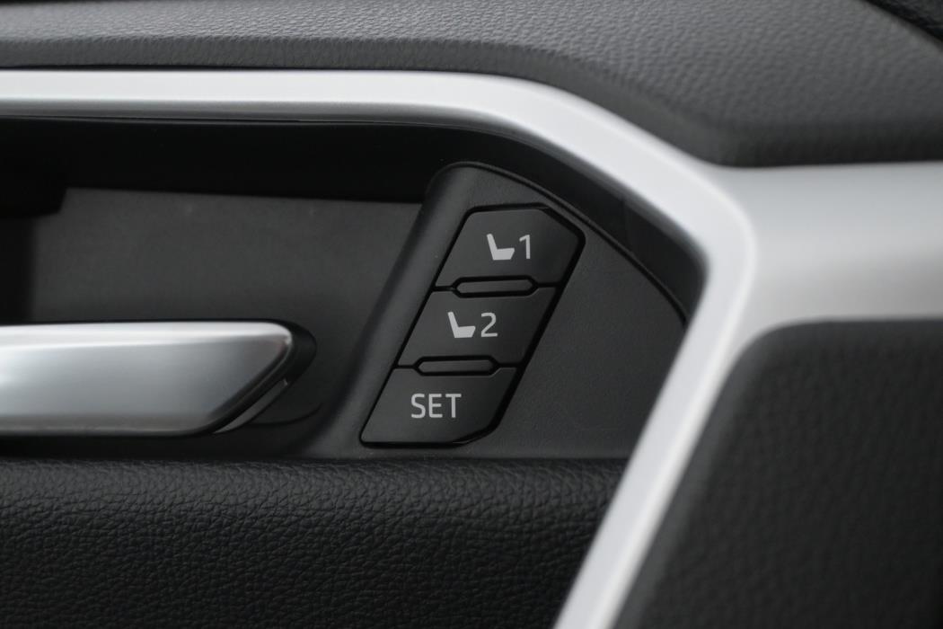 TOYOTA RAV4 Plug-in 2020