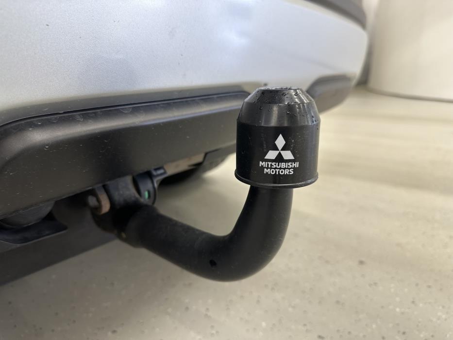 MITSUBISHI ECLIPSE CROSS 2021