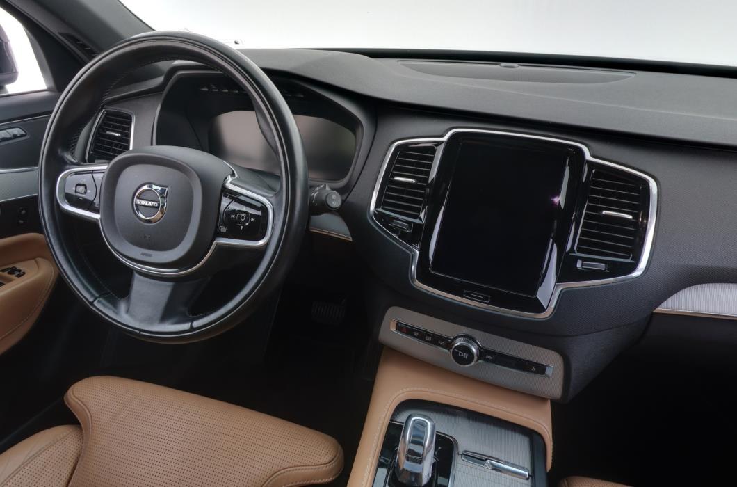 VOLVO XC90 2017