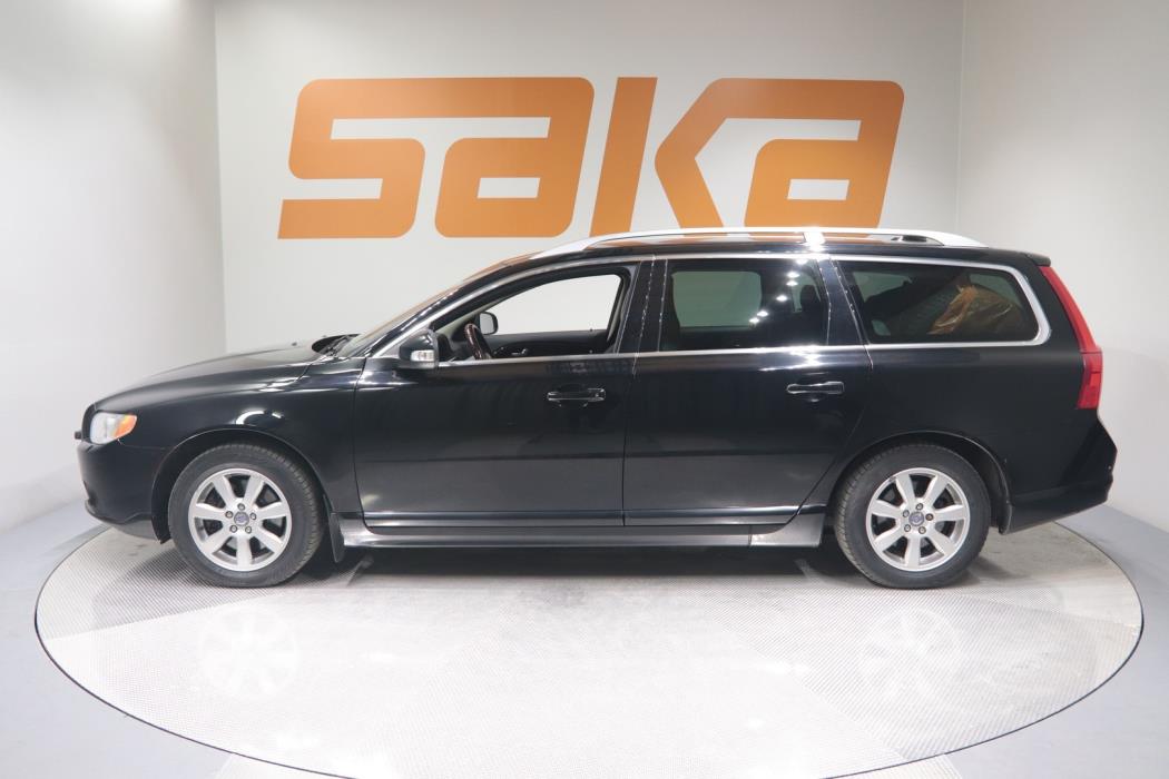 VOLVO V70 2008