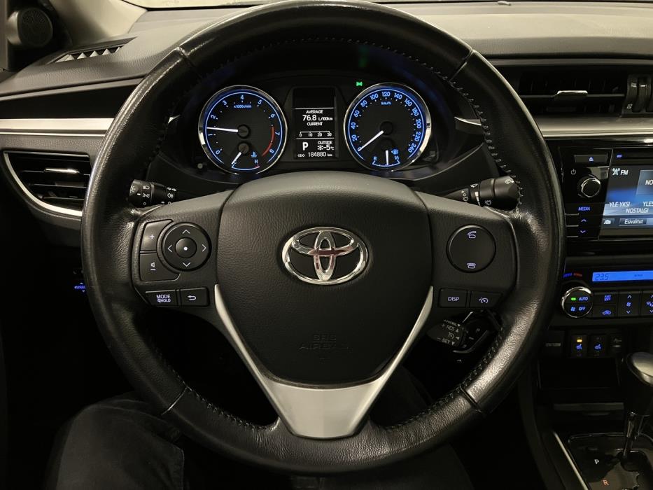TOYOTA Corolla 2014