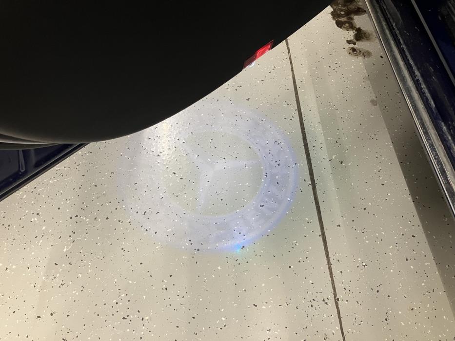 MERCEDES-BENZ C 2016