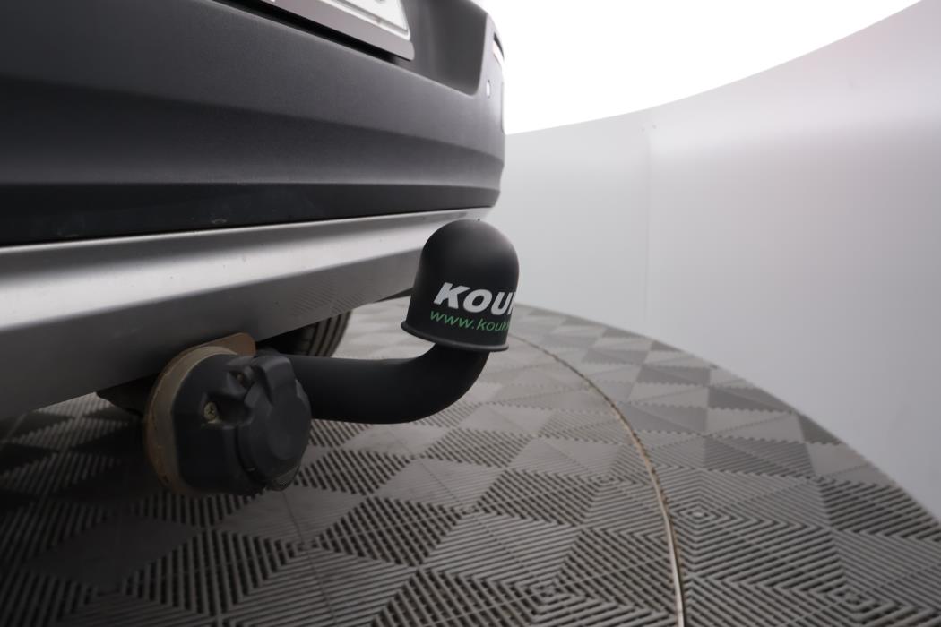VOLVO XC40 2019