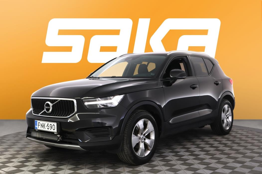 VOLVO XC40 2019