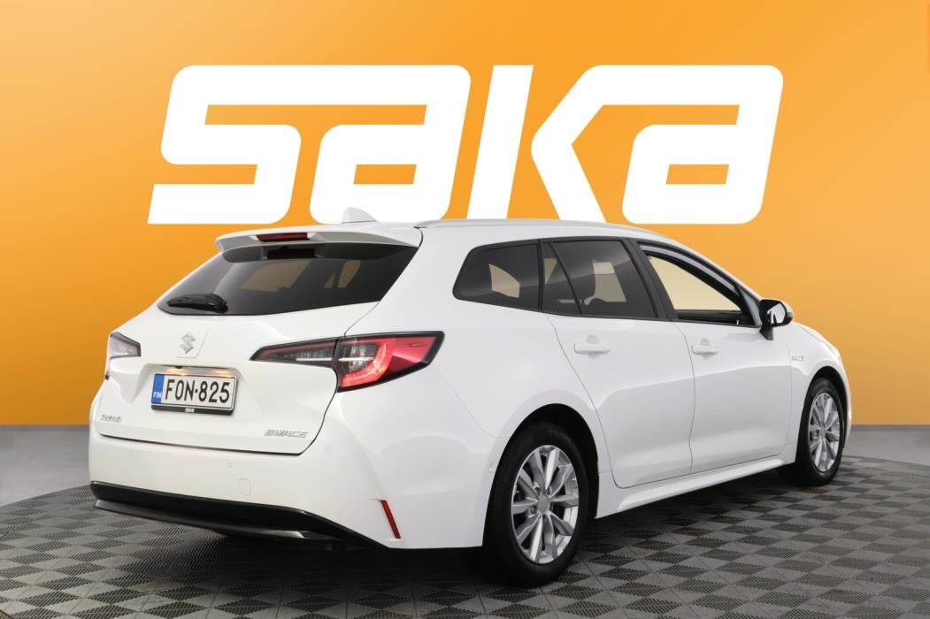 SUZUKI Swace 2021