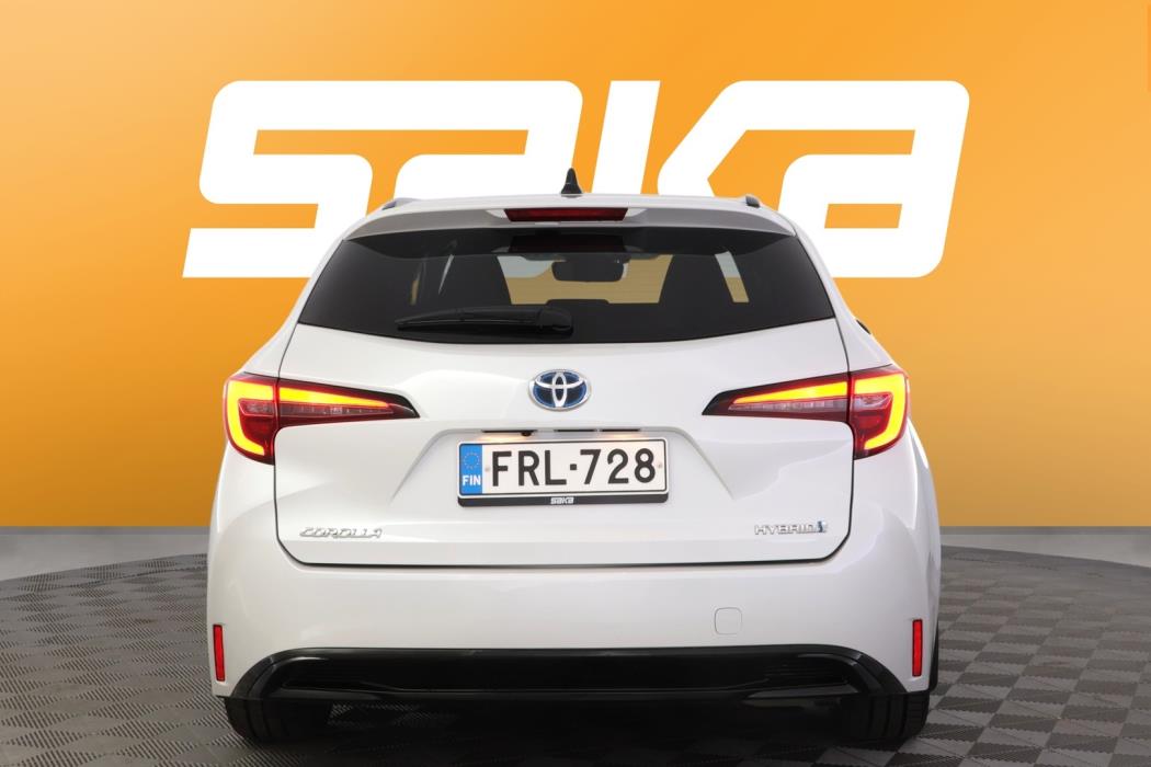 TOYOTA Corolla 2023