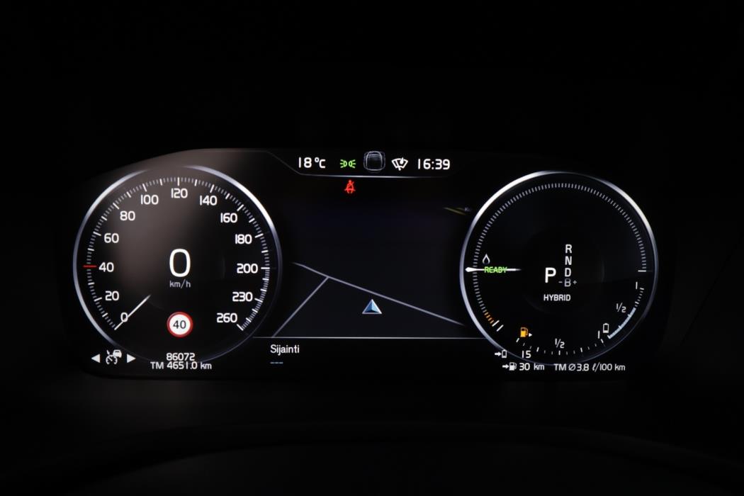 VOLVO V60 2021